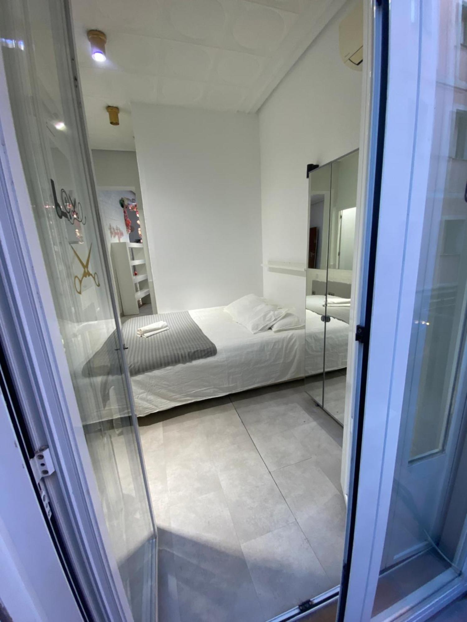 Huertas Apartamento — Photos 3